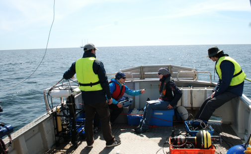Measurements at R/V Limanda will be compared to the ones made at R/V Oceania