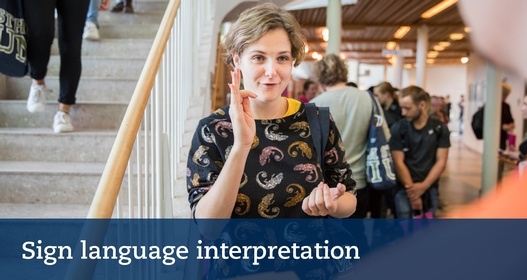A woman communicating by sign language Photo: Niklas Björling