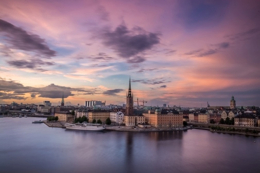 Stockholm at sunset - Photo by Raphael Andres.